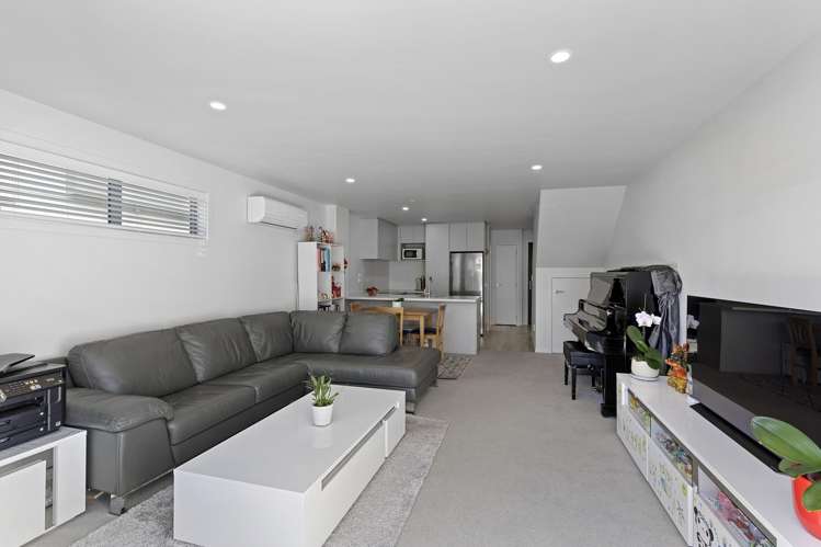 1115C High Street_2