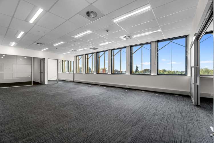 L2, 586 Victoria Street Hamilton Central_3