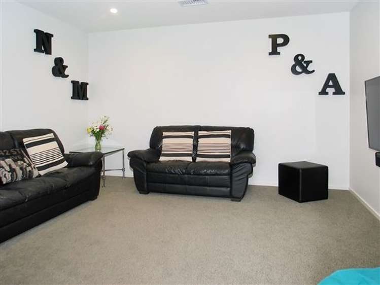 3 Linda Burke Way Aotea_13