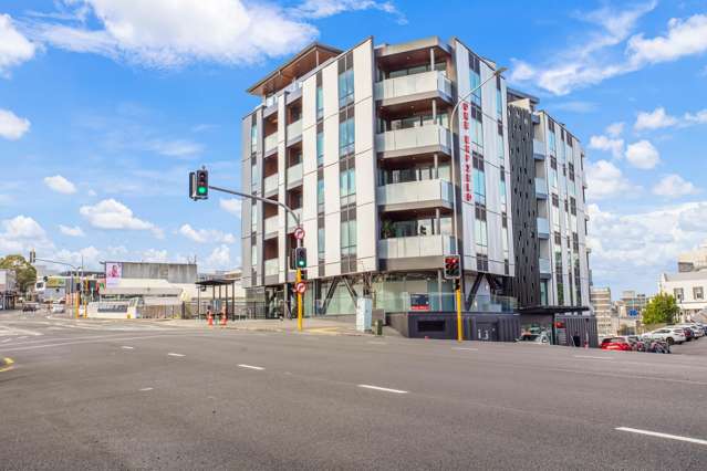 302/1 Enfield Street Mount Eden_4