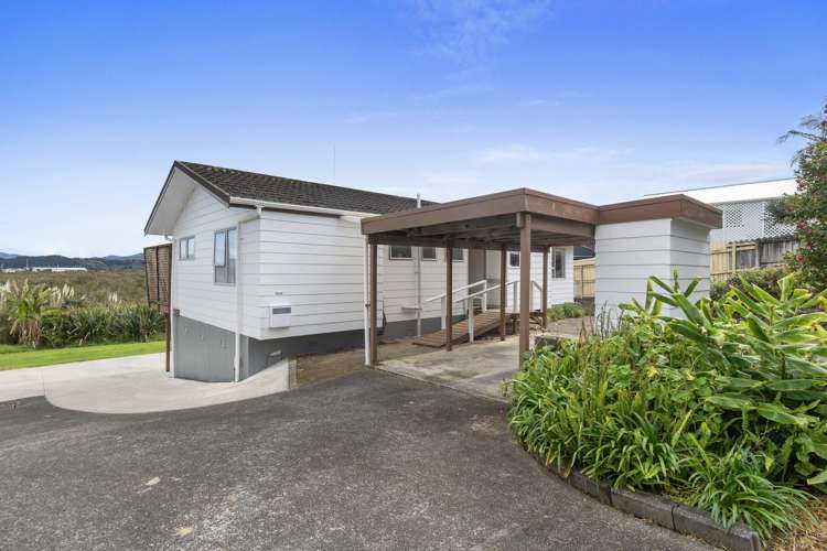 5/60 Raumati Crescent Onerahi_1