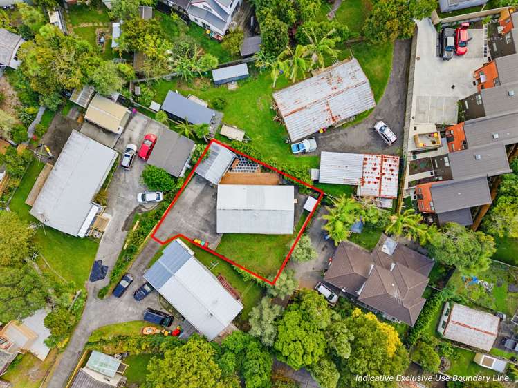 2/342C Royal Road Massey_19