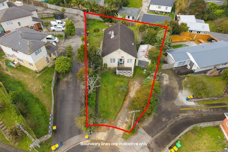18 Castaing Crescent Te Atatu South_12