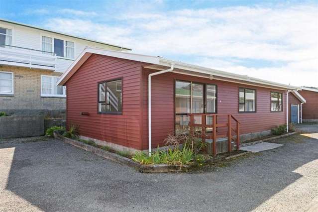 2/19 Trafalgar Street Johnsonville_1