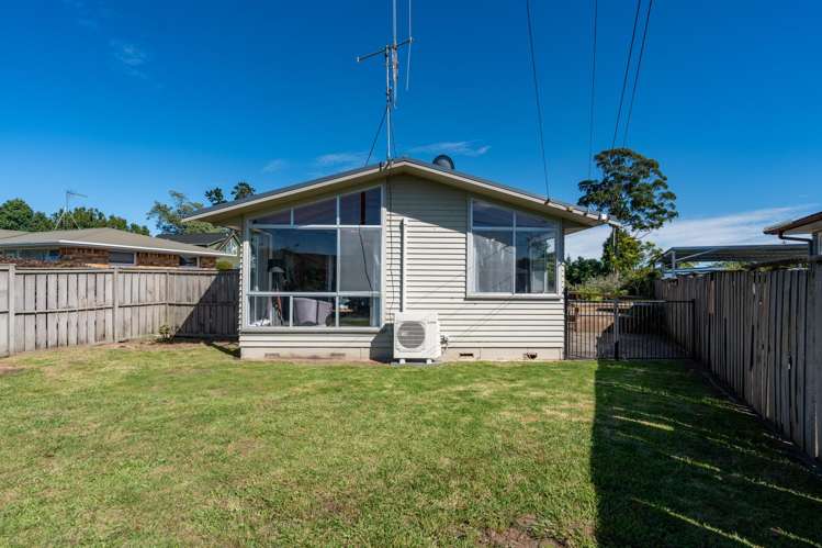 83 Bruce Avenue Glenview_13