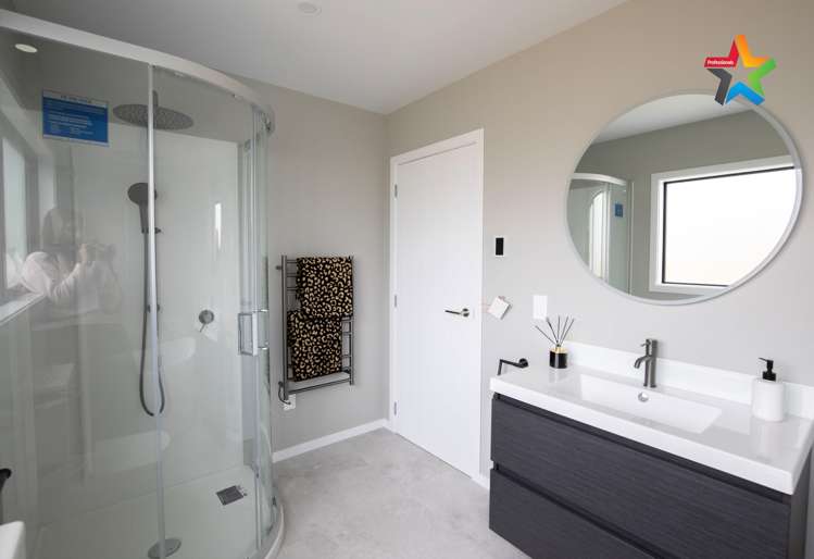 124b Waiwhetu Road Waterloo_17