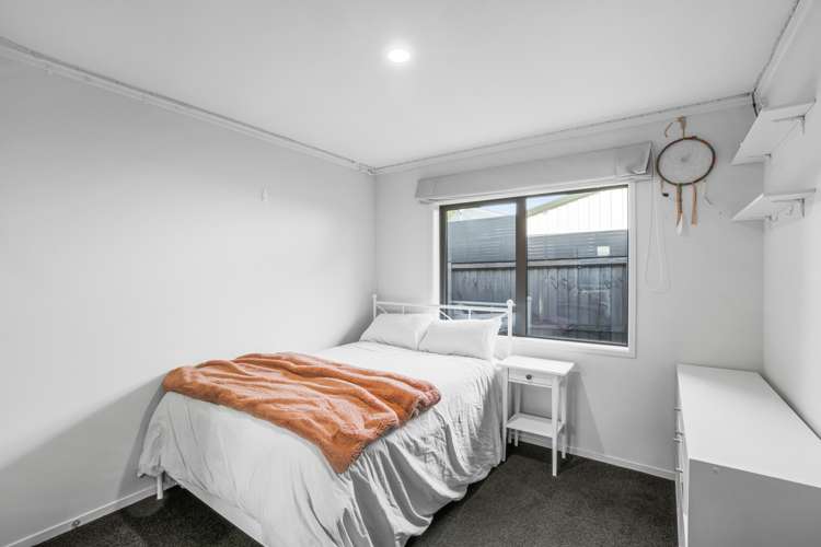 49 Chartwell Street Burwood_12