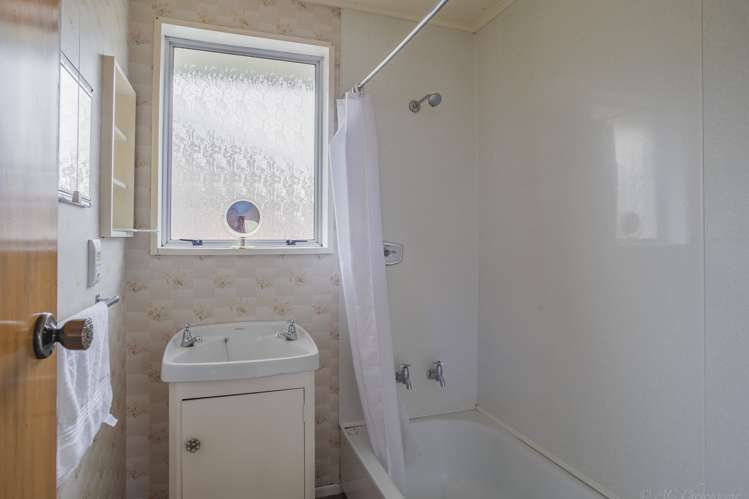 19b Old North Road Marchwiel_12