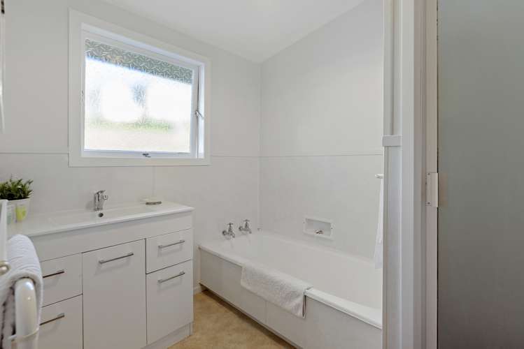 39 Great North Road Warkworth_14