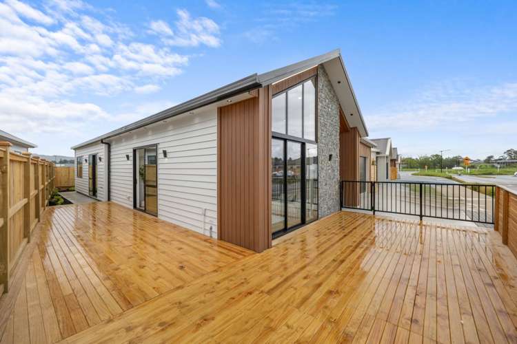 6 & 8 Tuwai Crescent Opaheke_58