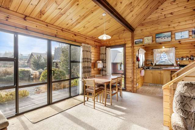 28 & 30 Trelissick Loop Castle Hill_4