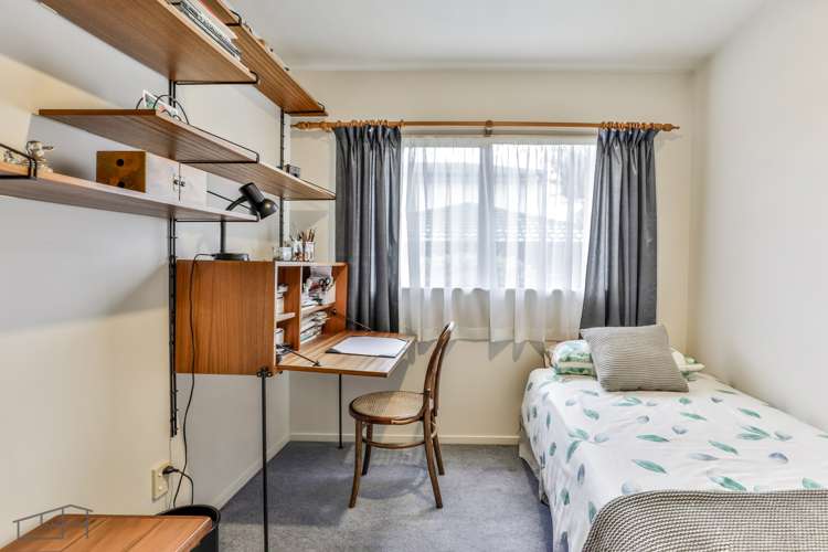 72l Seabrook Avenue New Lynn_15