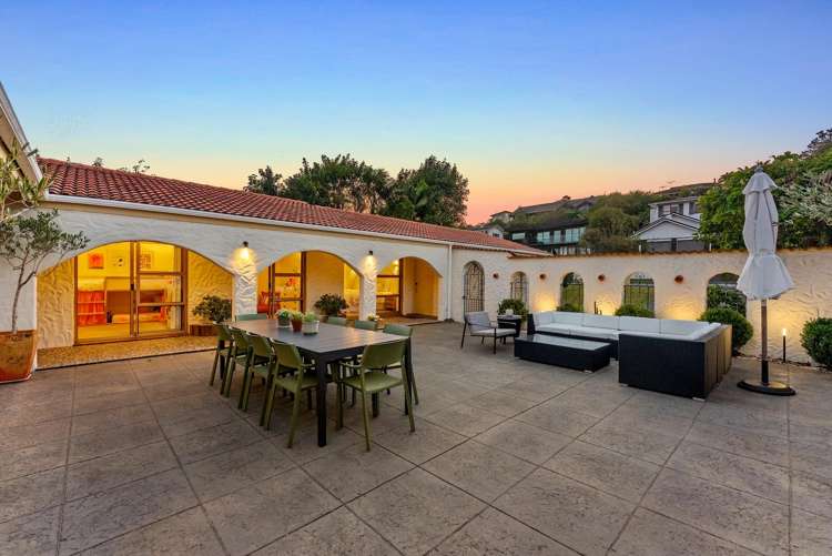 84 Chelsea View Drive_0