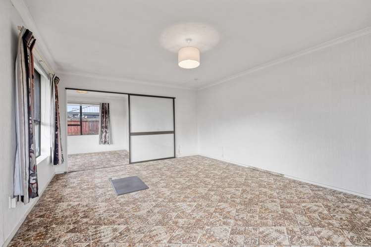 6 Withells Road_5
