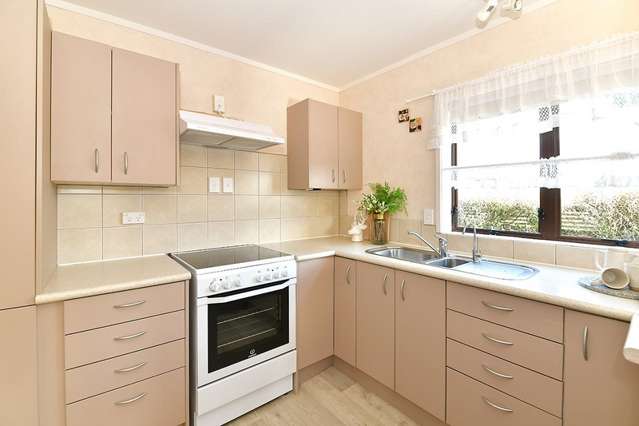 4/27 Byron Avenue Takapuna_2