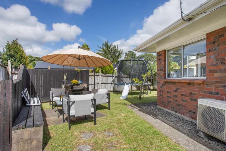 1/61 McClintock Road Massey_4