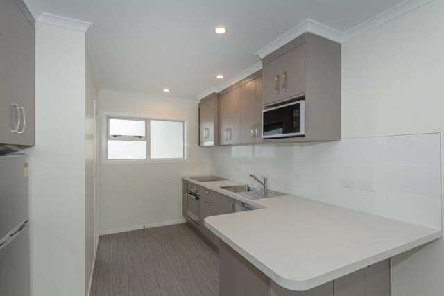 3/24 Stanley Street 1055_3