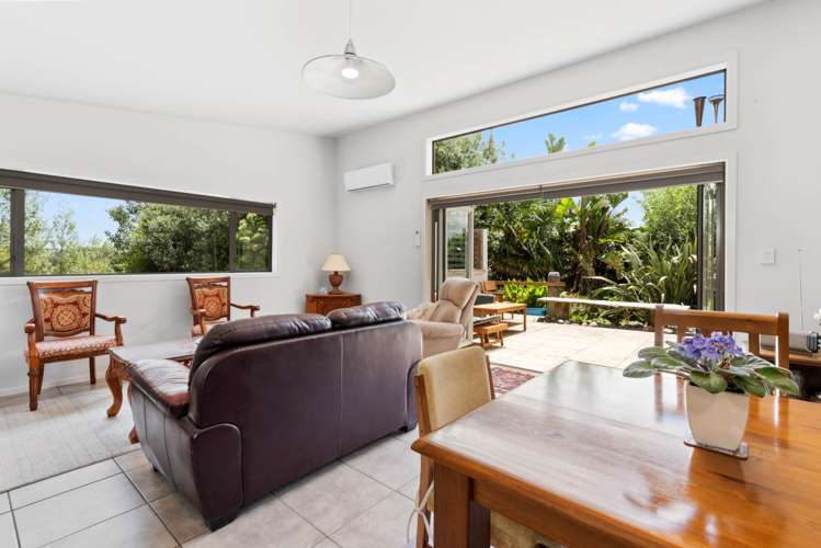 59 Russell Road Orewa_17