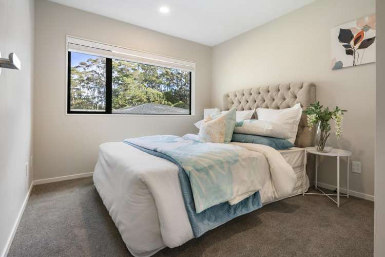 8 Tagish Way Orewa_13