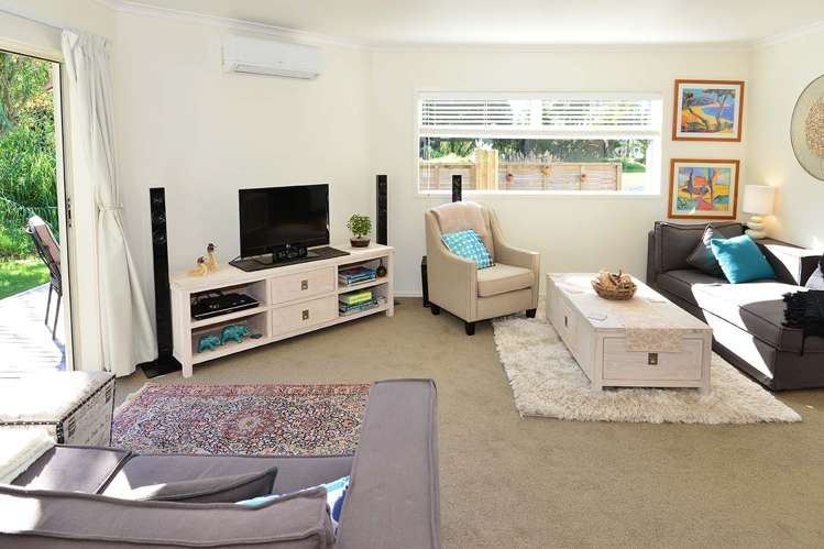 23 Annalise Place Orewa_8