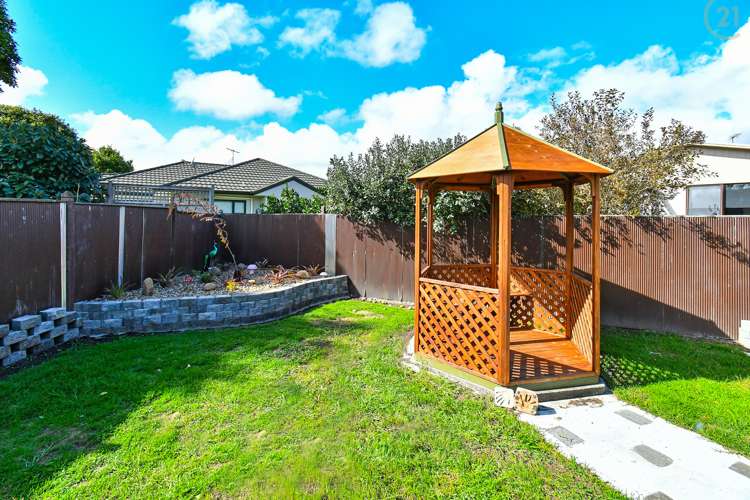 5 Prestwick Place Wattle Downs_8