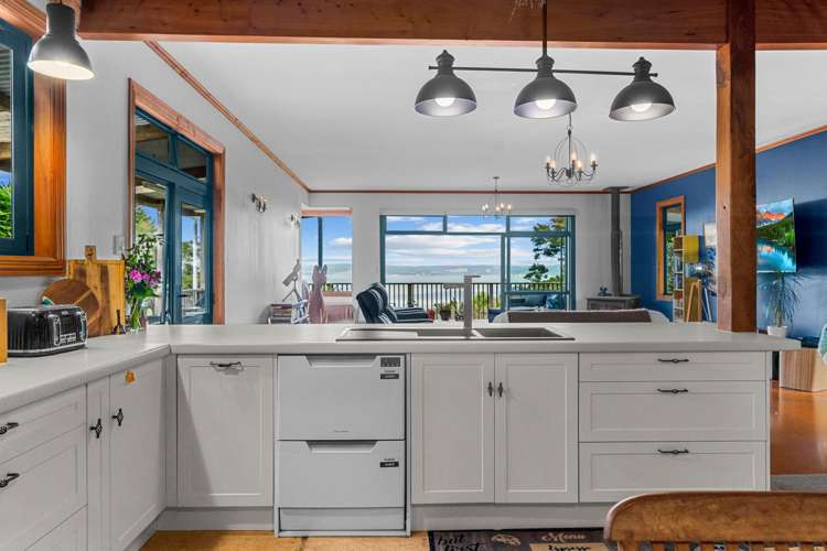 167 Summer Road Tinopai_8