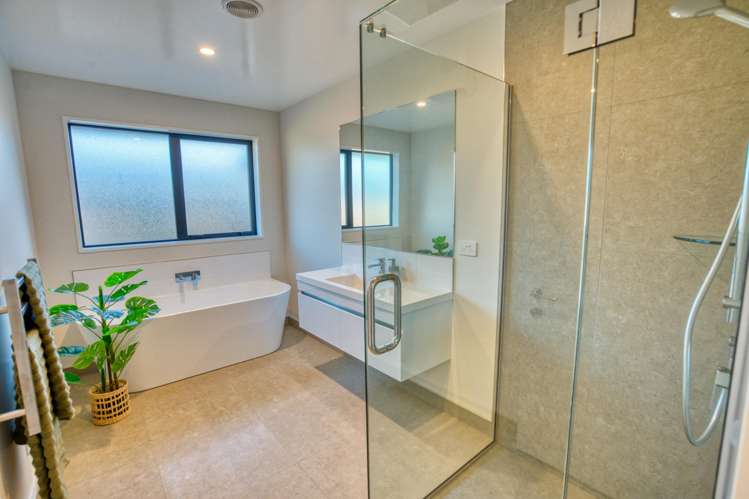 10 Hinau Crescent Kaiata_25