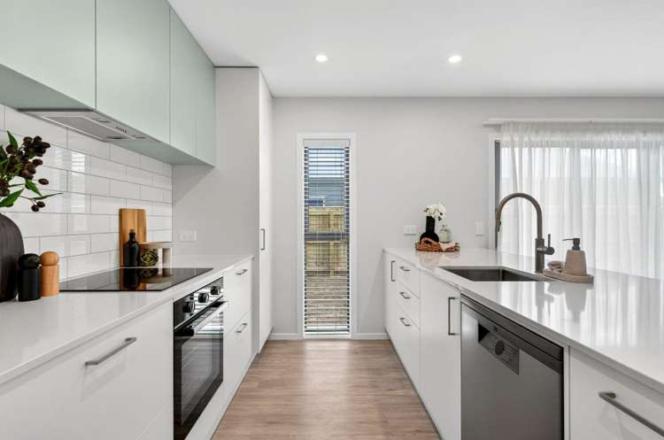 83D South Road 10754_3