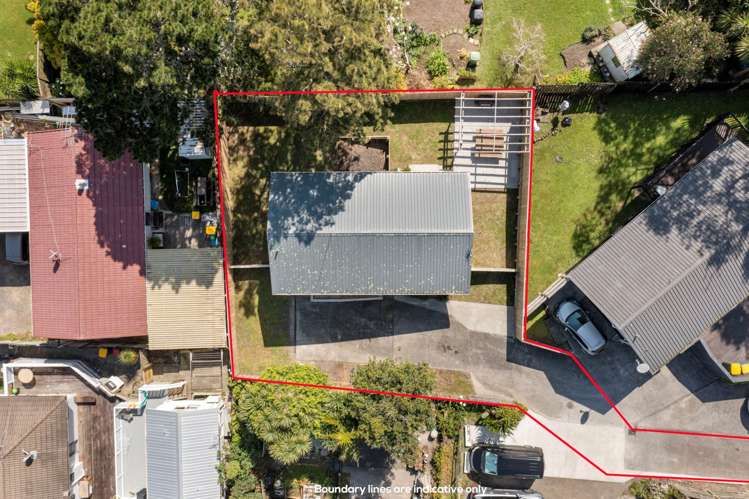 2/63 Rosier Road Glen Eden_14