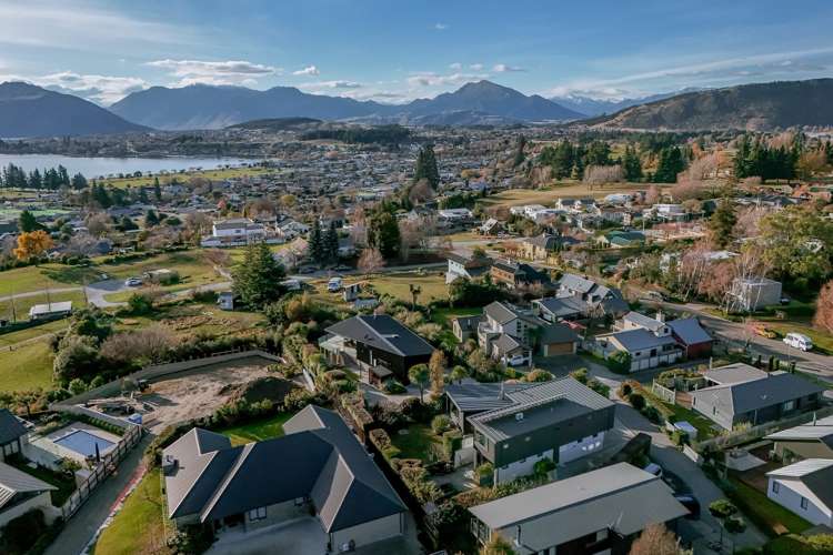 187 Stone Street Wanaka_30