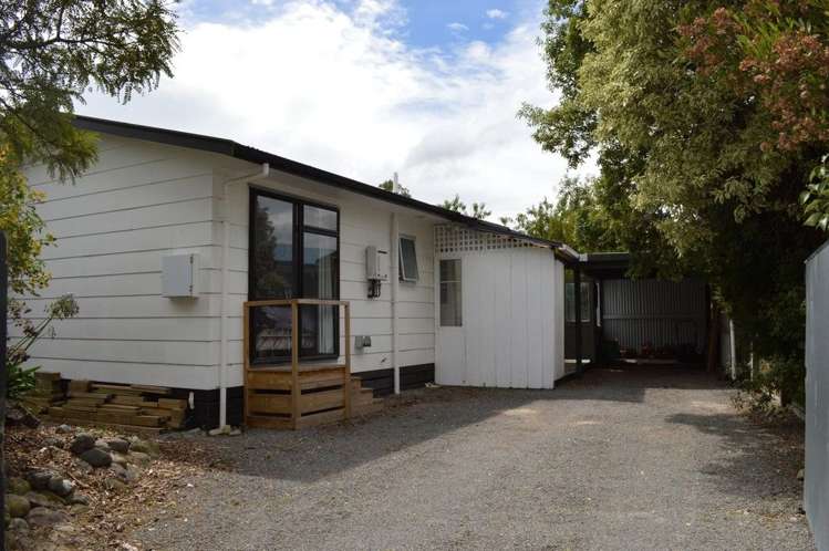 70 Victoria Street Carterton_1