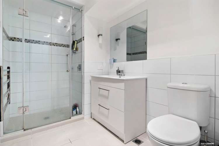 602/168 Hobson Street Auckland Central_6