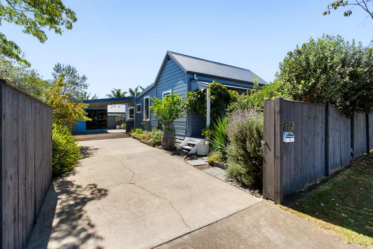 9 Allens Lane Clive_18