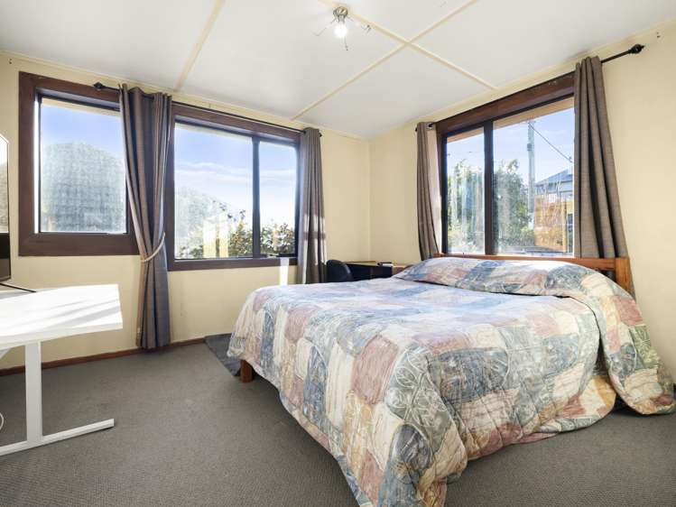 32 Panmure Avenue Calton Hill_8