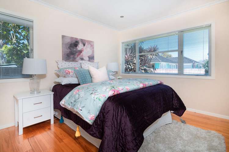 47 Hereford Street Te Atatu Peninsula_11