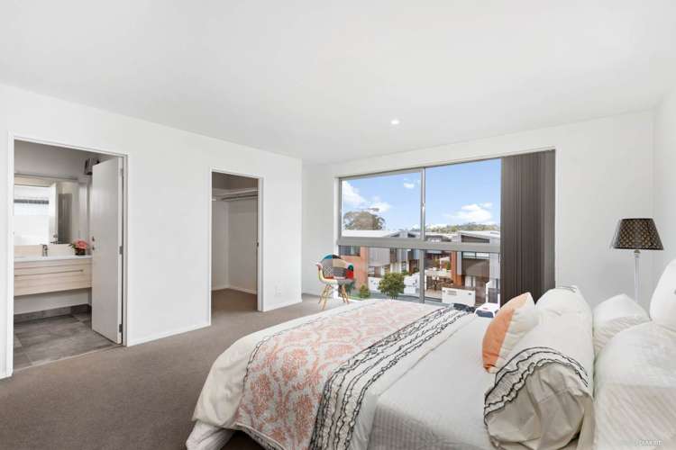 12 Watermill Lane Silverdale_6