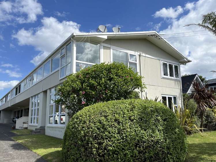 1/11 Sanders Avenue Takapuna_3