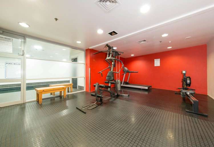 8j/147 Hobson Street Auckland Central_12