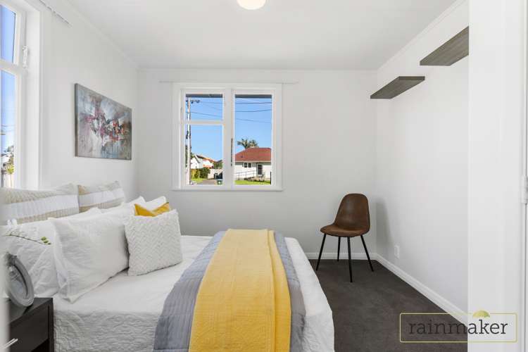 35 Coral Crescent Panmure_10