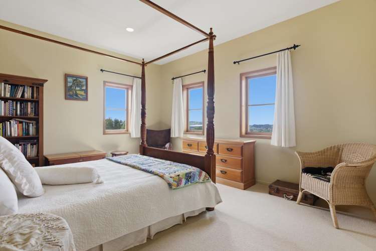 1A Ngapeke Road Welcome Bay_21