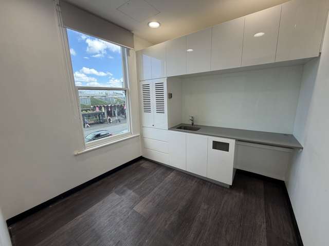 Tenancy 4/2 Picton Street Ponsonby_4