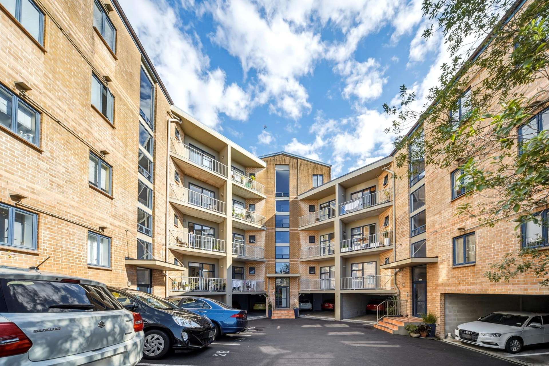 2B/40 Charlotte Street Eden Terrace_0