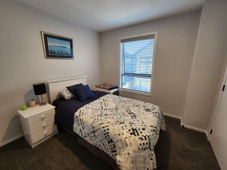 2/62 Queens Grove 1371_10