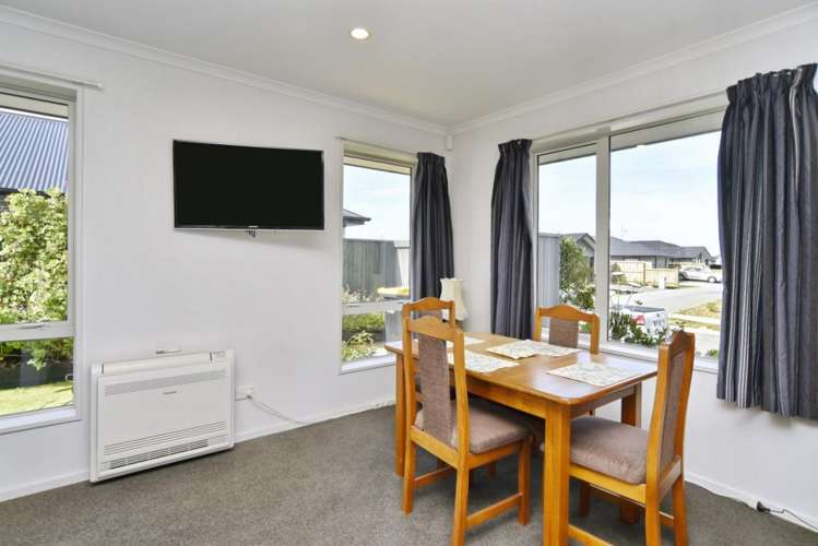 27 Kawari Drive Pegasus_11