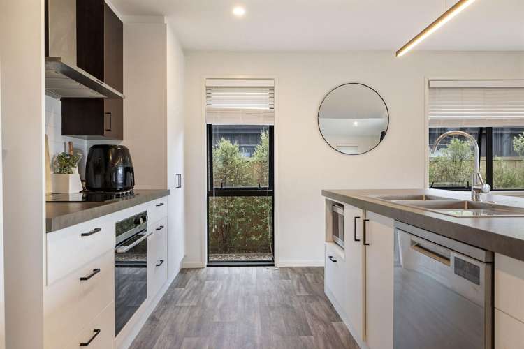 17 Cheviot Street, Hanley's Farm Jacks Point_2