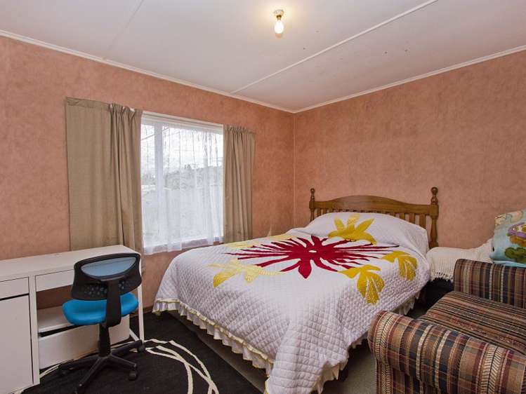 32 Ruthven Road Wainuiomata_9