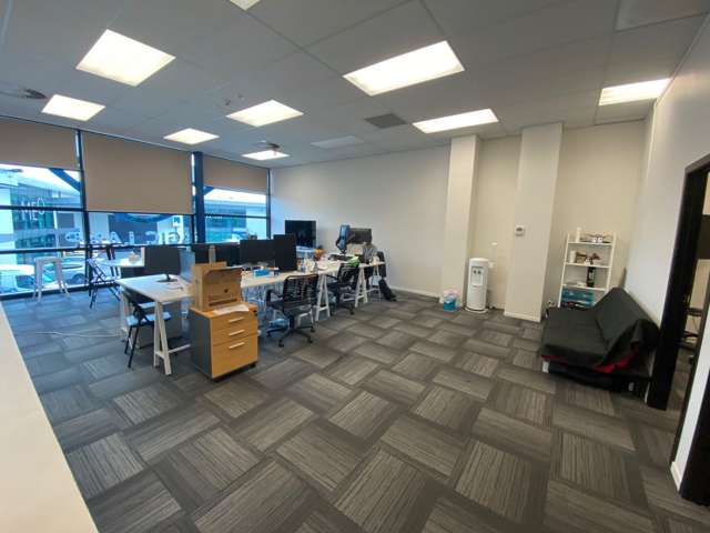 S/61 Hugo Johnston Drive Penrose_2