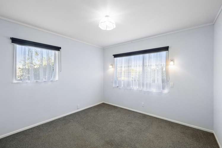 14 Sandel Rise Merrilands_15