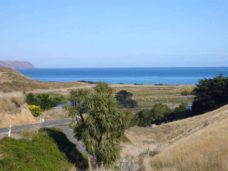 77 Whangaimoana Beach Road_0