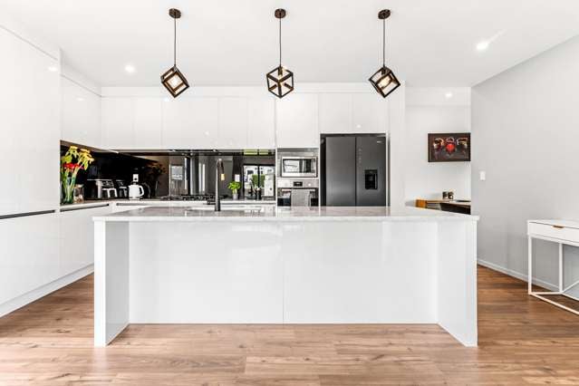 124 Parkview Drive Gulf Harbour_1
